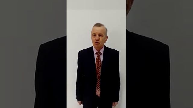 Владимир Владимирович Маяковский " Стихи о советском паспорте " смотреть онлайн