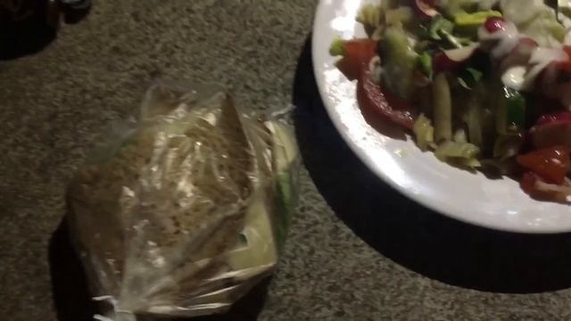 Бесплатная еда. Как жить без денег. День 8 смотреть онлайн