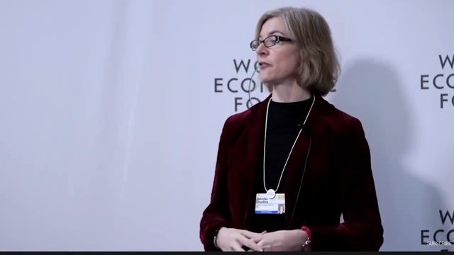Видео WEF от 2015 года, обсуждается возможность навсегда изменить генетику субъекта и его потомства смотреть онлайн