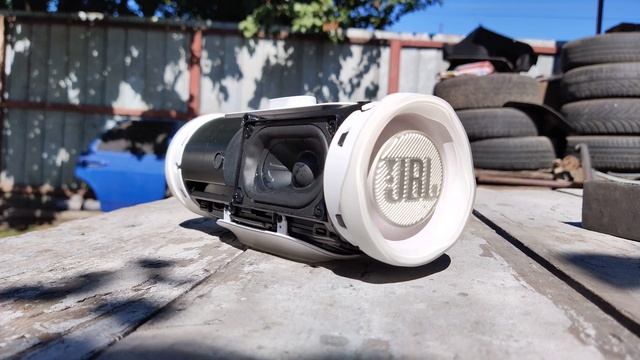 JBL CHARGE 4 LFM BASS TEST WHITE 4K 800SUB SPECIAL??? смотреть онлайн