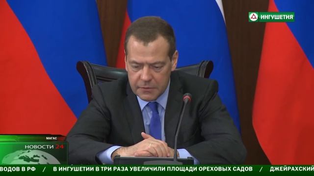 Дмитрий Медведев: «Главная цель второго этапа – это развитие производства в округе» смотреть онлайн