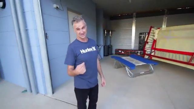 Hurley Surfing Australia High Performance Centre - Grand Tour With Barton Lynch смотреть онлайн