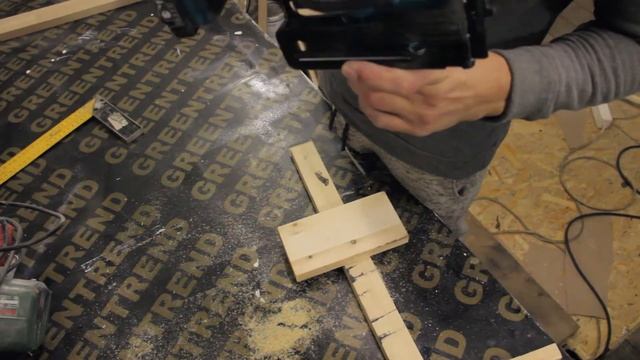 MAKITA HS301DZ ОБЗОР - КАРМАННАЯ СУПЕР ПИЛА смотреть онлайн