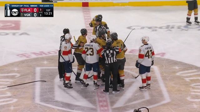 Barbashev's huge hit on Gudas sends him to locker room 2022 - 2023 Playoffs смотреть онлайн