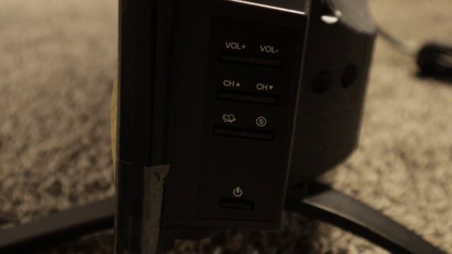 $200 50" 4K TV! - Sceptre U515CV-U смотреть онлайн