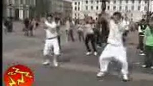 тектоник танец