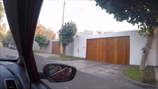 La Estancia, una de las mas CARAS urbanizaciones del Perú. La Molina Lima. смотреть онлайн