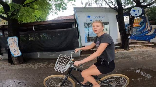 Влог с острова Гили Траванган | Пляжи, черепахи и многое другое! смотреть онлайн