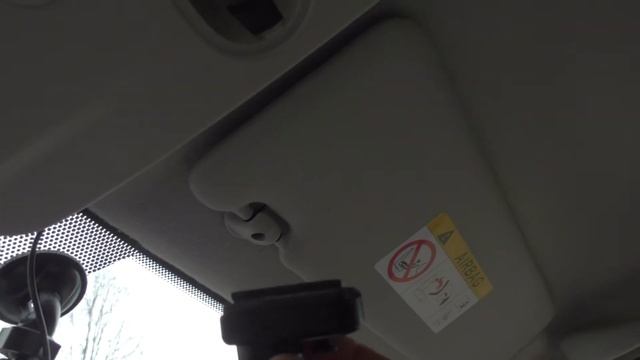 Renault Duster рестайлинг. Установка салонного зеркала с автозатемнением. Делаем сами! смотреть онлайн