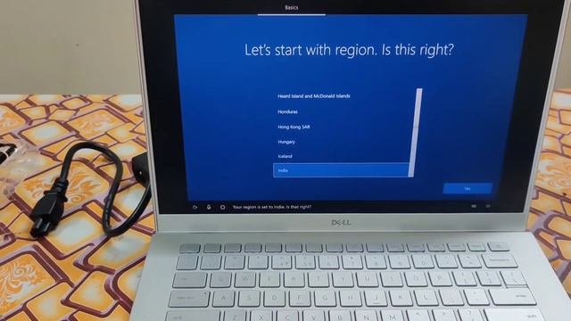 Dell Inspiron 5402 Laptop || Laptop Bag || Alienware Headset Unboxing in Tamil смотреть онлайн