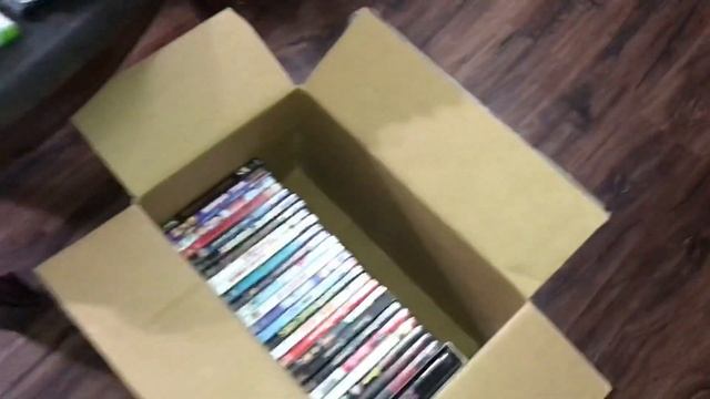 Dumpsters diving and scored big @ GameStop (Episode 124) смотреть онлайн