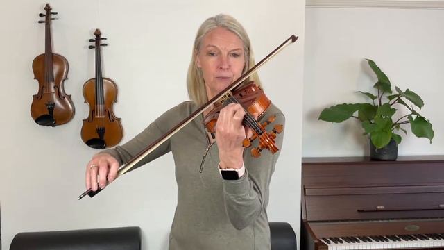 ABRSM Violin Grade 3 Scales And Arpeggios: 17. D Minor Arpeggio
