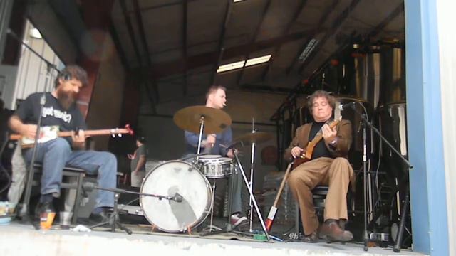 Tell Me Pretty Baby смотреть онлайн