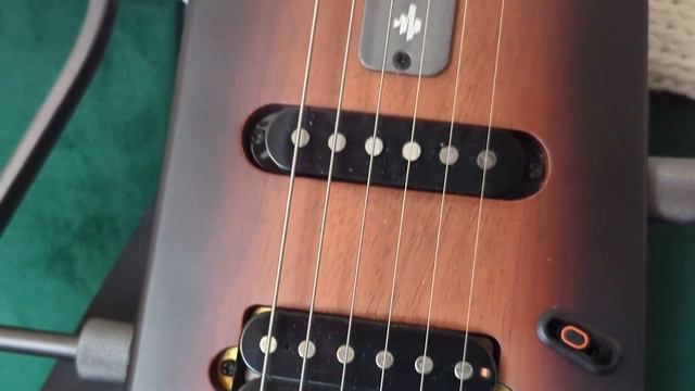 Donner HUSH-X Travel Guitar Review & Sound Test! смотреть онлайн