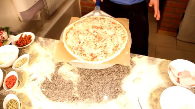 Пицца Хамонера (с хамоном)