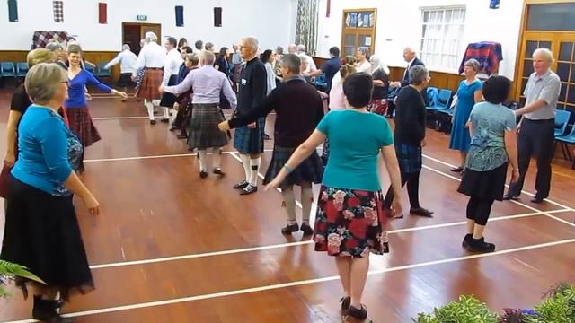 The Lammermuir Hills, strathspey devised by Roy Goldring смотреть онлайн