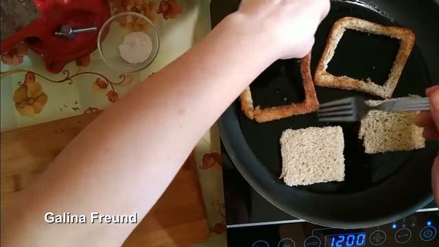 Горячий бутерброд "Жареное яйцо в хлебе" смотреть онлайн