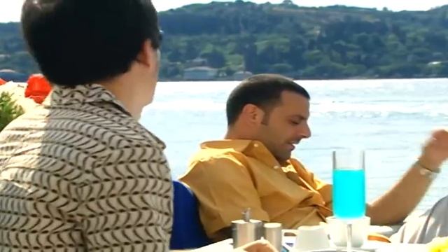 Bir İstanbul Masalı 2. Bölüm смотреть онлайн