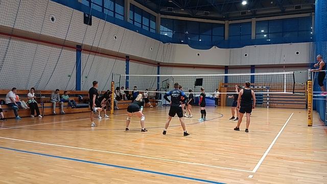 ВК О'крошка - ВК Сгоревшие Квиддичи. 1-й сет.