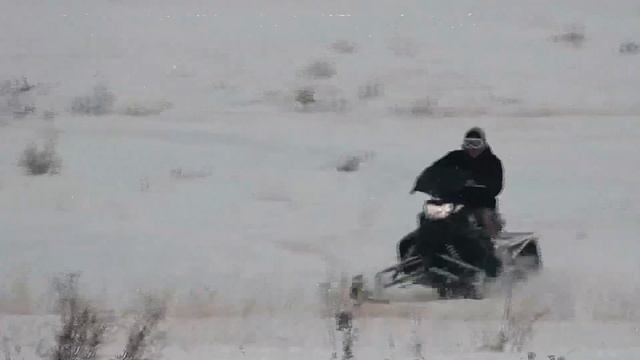 Покатали на мощных снегоходах в хорошую погоду ?? смотреть онлайн