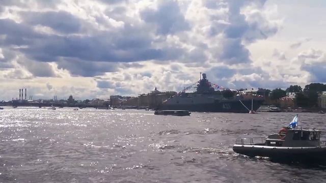 АДМИРАЛТЕЙСКАЯ НАБЕРЕЖНАЯ. ГЕН. РЕПЕТИЦИЯ К ПРАЗДНИКУ ВМФ РОССИИ. Я❤️САНКТ-ПЕТЕРБУРГ. смотреть онлайн