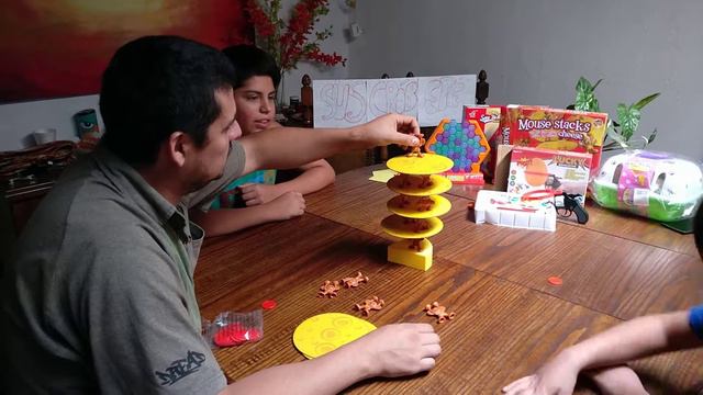 Mouse Stacks Cheese смотреть онлайн