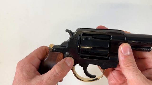 New Henry Big Boy 357 Magnum Revolver: Good for Alaska and Gotham City! смотреть онлайн