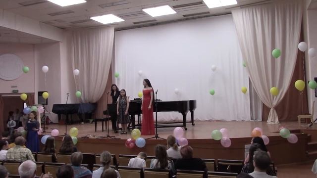 1 часть ОТЧЕТНОГО концерта ДМШ филиала АлтГМК в г.Бийске. 1 июня 2021г. смотреть онлайн