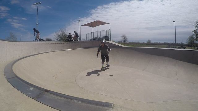 Keep on Trucking into your 50s.. Skate or Die смотреть онлайн