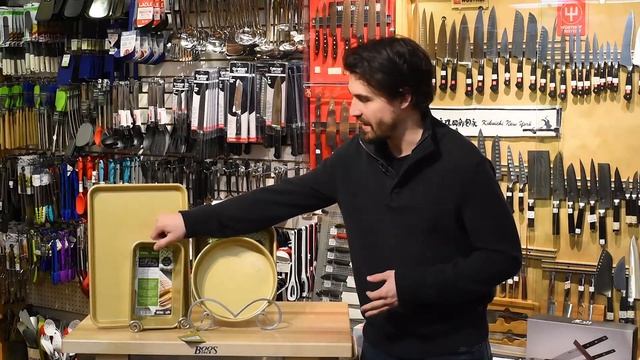 Product Review - Nordic Ware Baking Pans смотреть онлайн