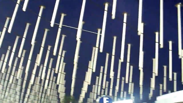 Shanghai International Airport China смотреть онлайн