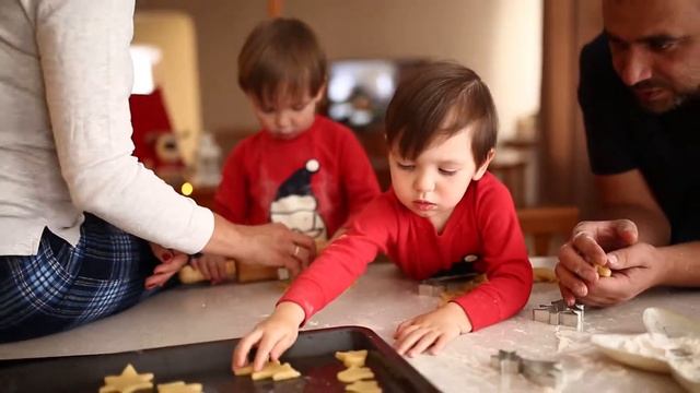 Семейная новогодняя фотосессия дома :) смотреть онлайн