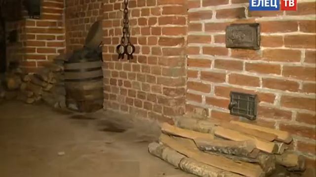 Воспитательный момент: в музее Елецкой тюрьмы прошла экскурсия для трудных подростков смотреть онлайн