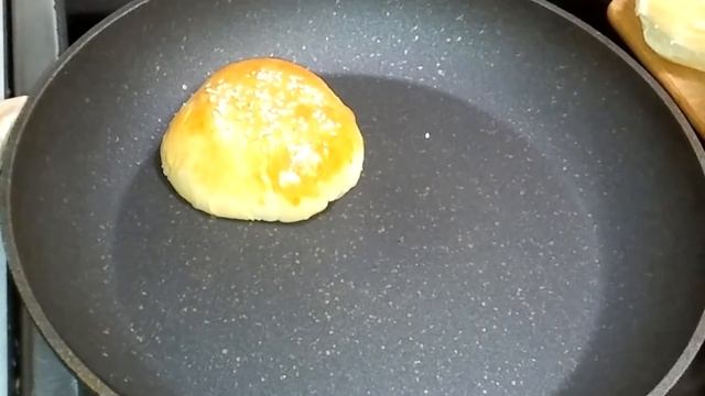 Гамбургеры по-домашнему. Простой рецепт гамбургеров. (Hamburgers at home.) смотреть онлайн