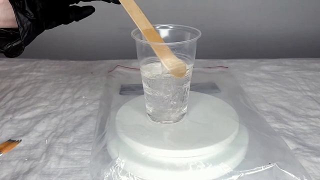 Правильное смешивание компонентов А и B в эпоксидке смотреть онлайн