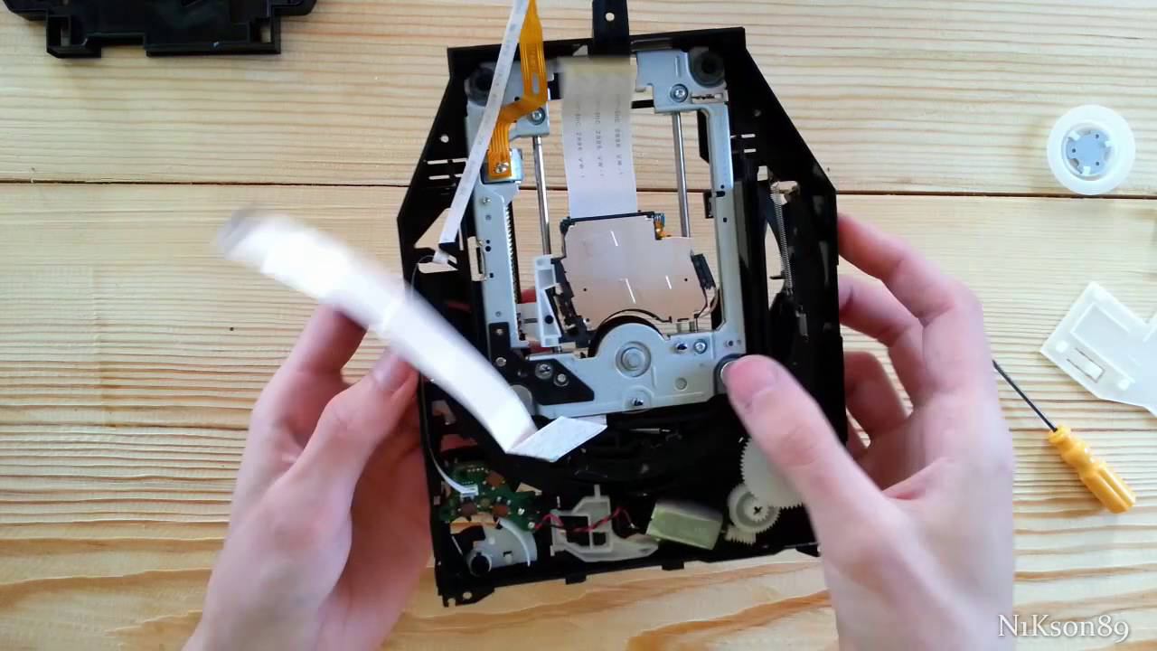 Замена лазерной головки PS3 Slim 3008A Не читает диски смотреть онлайн