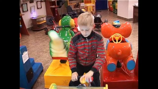 Детский аттракцион Колобок смотреть онлайн