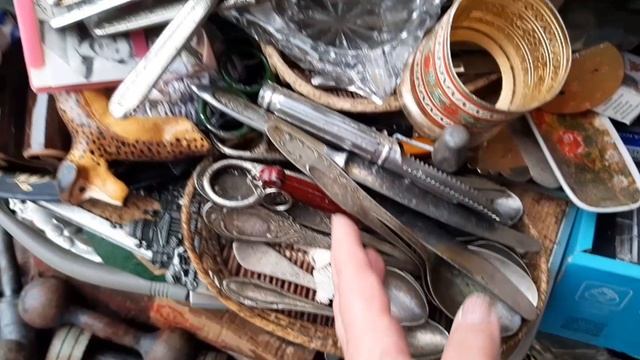 БЛОШИНЫЙ РЫНОК В ПОДМОСКОВЬЕ "антиквариат, винтажный фарфор, хрусталь и стекло. смотреть онлайн
