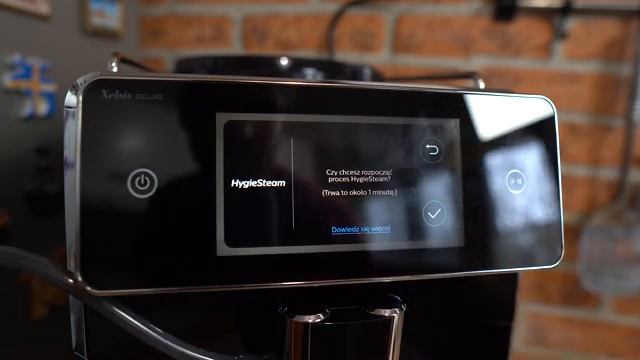 Recenzja Saeco Xelsis Deluxe SM8780/00 смотреть онлайн