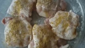 Готовим быстро в микроволновке.Куриные бедрышки.