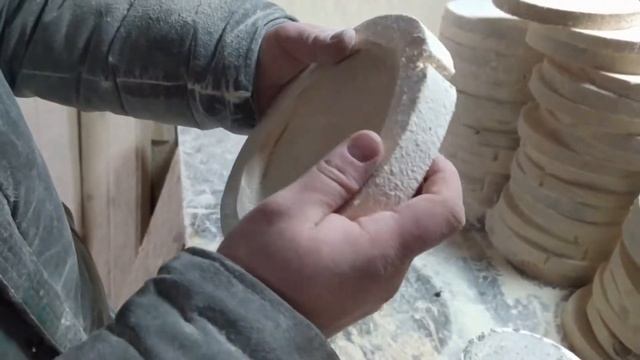 Пивные тарелки - одной БОЛГАРКОЙ ! из отходных материалов! смотреть онлайн