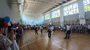 Школьный вальс