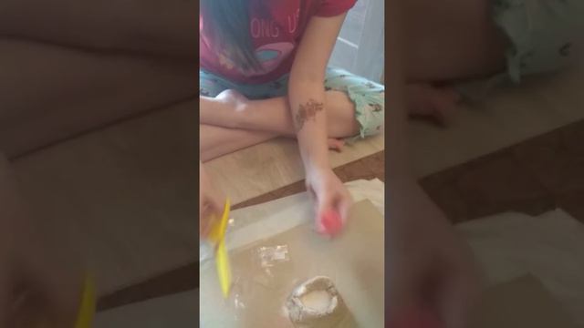 Делаем извержение вулкана у себя дома 🌋 смотреть онлайн