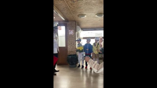 прогулка по Неве 12.06.2022г..mp4 смотреть онлайн