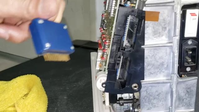 Maintenance And Services Sewing Machine Elna 9000 Testing And Troubleshooting смотреть онлайн