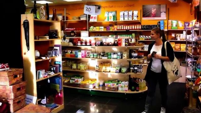 Visita a la botiga de comerç just "S'Altra Senalla" (Palma) смотреть онлайн