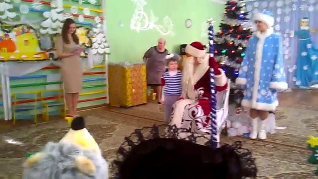 Новый год , Саша стишок смотреть онлайн