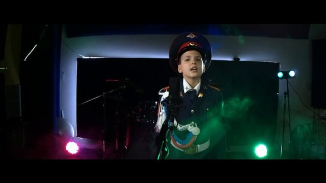 Гимн России исполняет Федор Нарижний юнармеец, 8 лет смотреть онлайн
