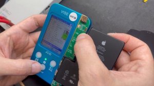 Замена аккумулятора iPhone без ошибки