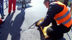 Как укладывать холодный асфальт ROCKPHALT. Подробная инструкция Левобережный 3 Олди...